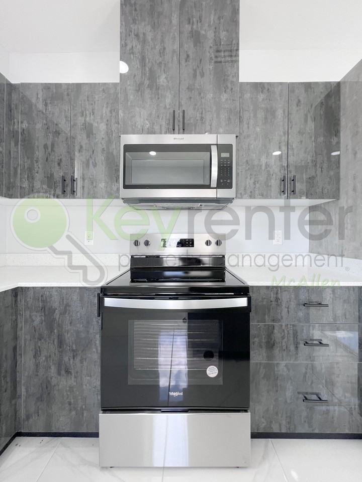 1000 N Woodson Ave #4 - Photo 7 of 23