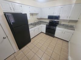 featured image of 1014 Pine St #2