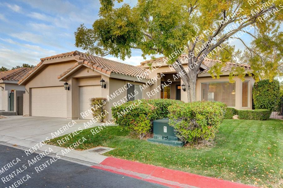 8960 Echo Ridge Dr - Photo 3 of 50