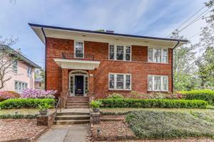 featured image of 138 E 50th St #2