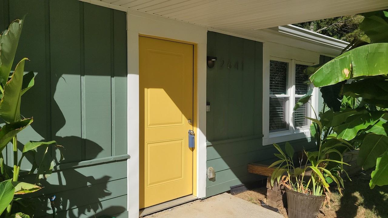 2641 Connally Drive - Photo 3 of 18