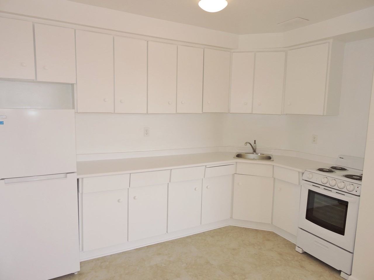 3089 Jaguar Valley Dr - Photo 2 of 14