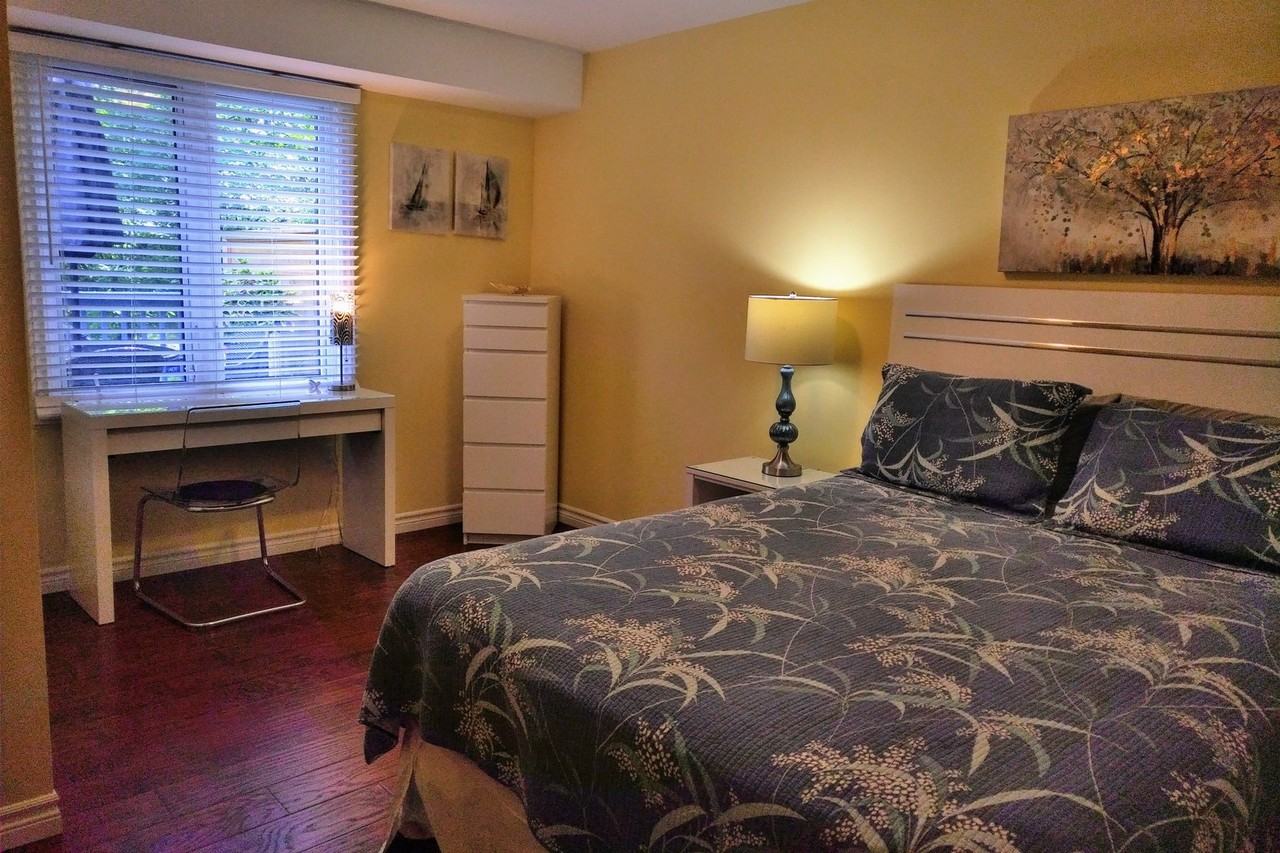 Waterbury Crescent - Photo 3 of 7