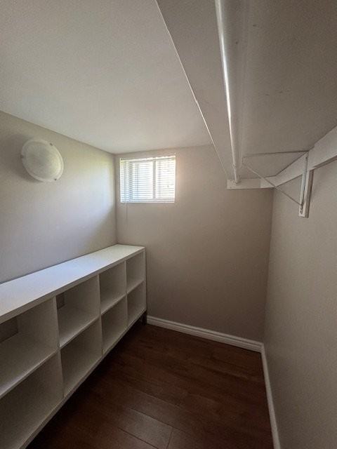 959 Runnymede Rd - Photo 4 of 15