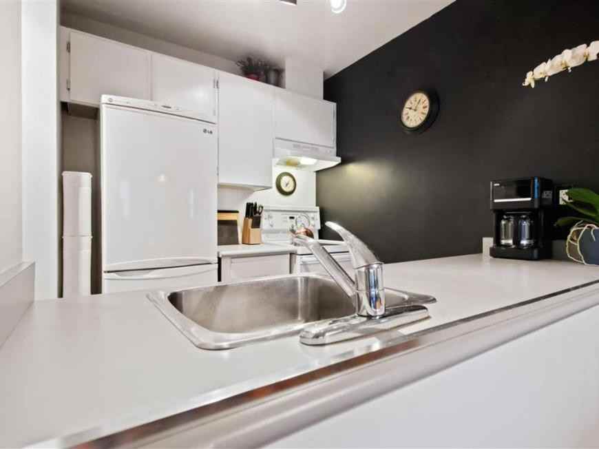 4567 Lougheed Highway - Photo 6 of 9