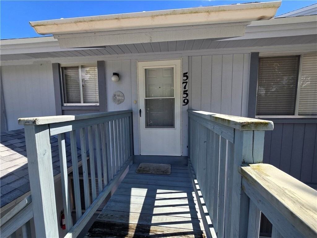 5759 Deer Run Dr ## 1f - Photo 2 of 19