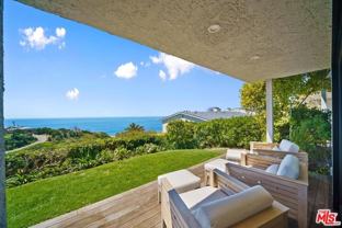 6817 Seawatch Ln - Photo 1 of 1