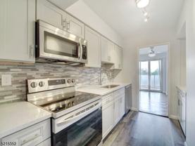 377 S Harrison St #4A - Photo 1 of 1