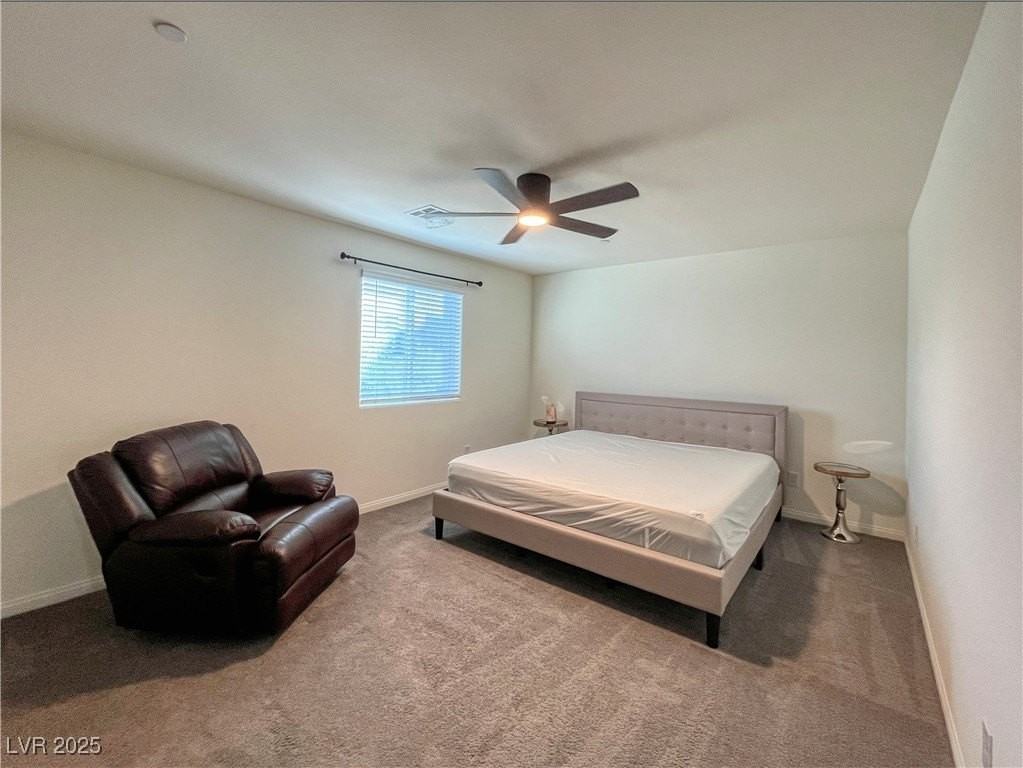 12748 Feathersong St - Photo 4 of 30