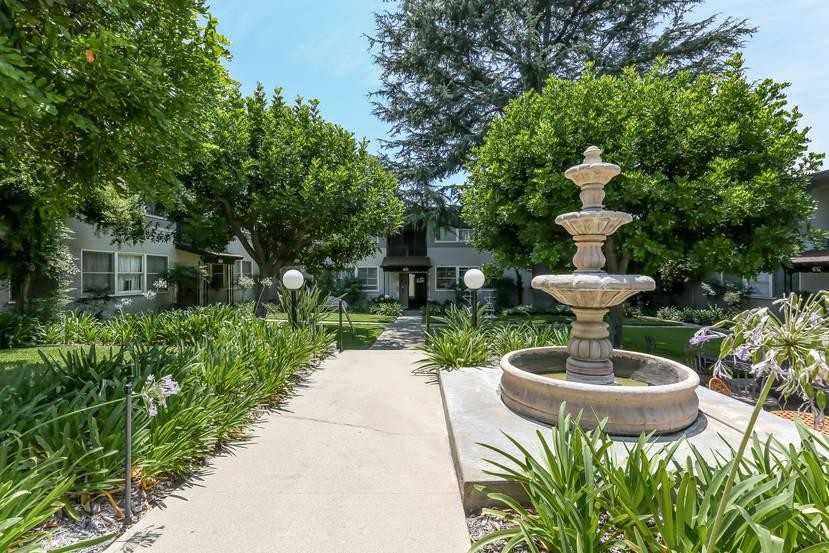 610 West Foothill Boulevard - Photo 5 of 6