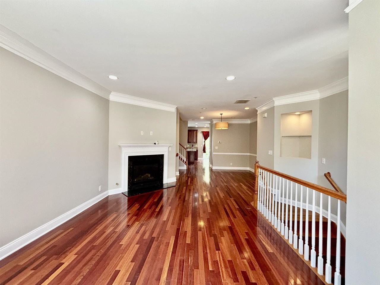 25 Mallard Pl - Photo 7 of 50