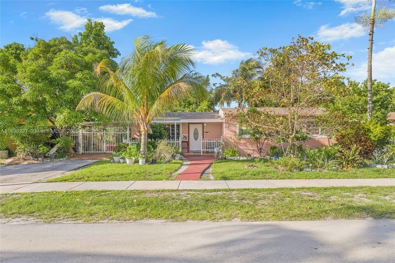 1041 Northwest 196th Terrace