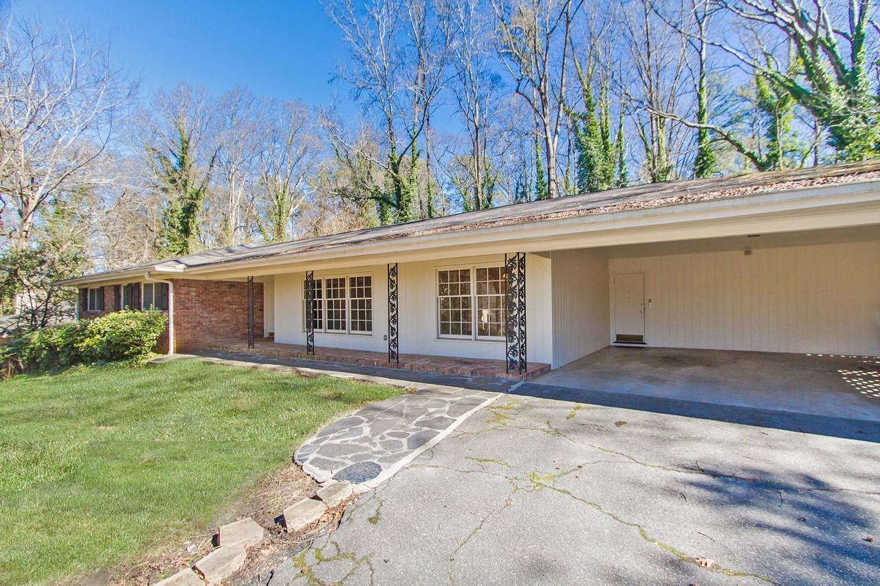 3125 Wood Valley Rd NW - Photo 2 of 23