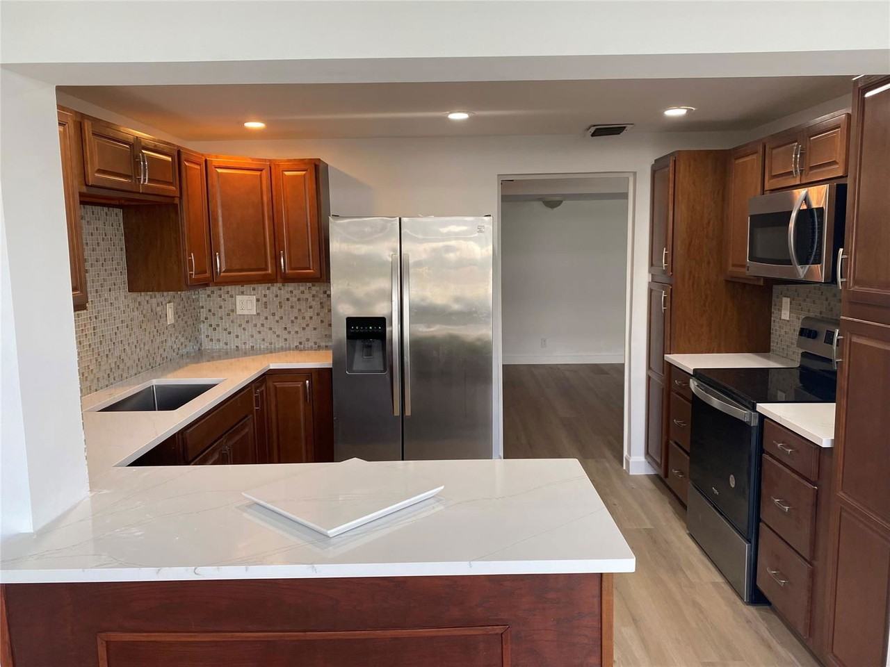 3051 Ne 47th Ct #104A - Photo 2 of 8