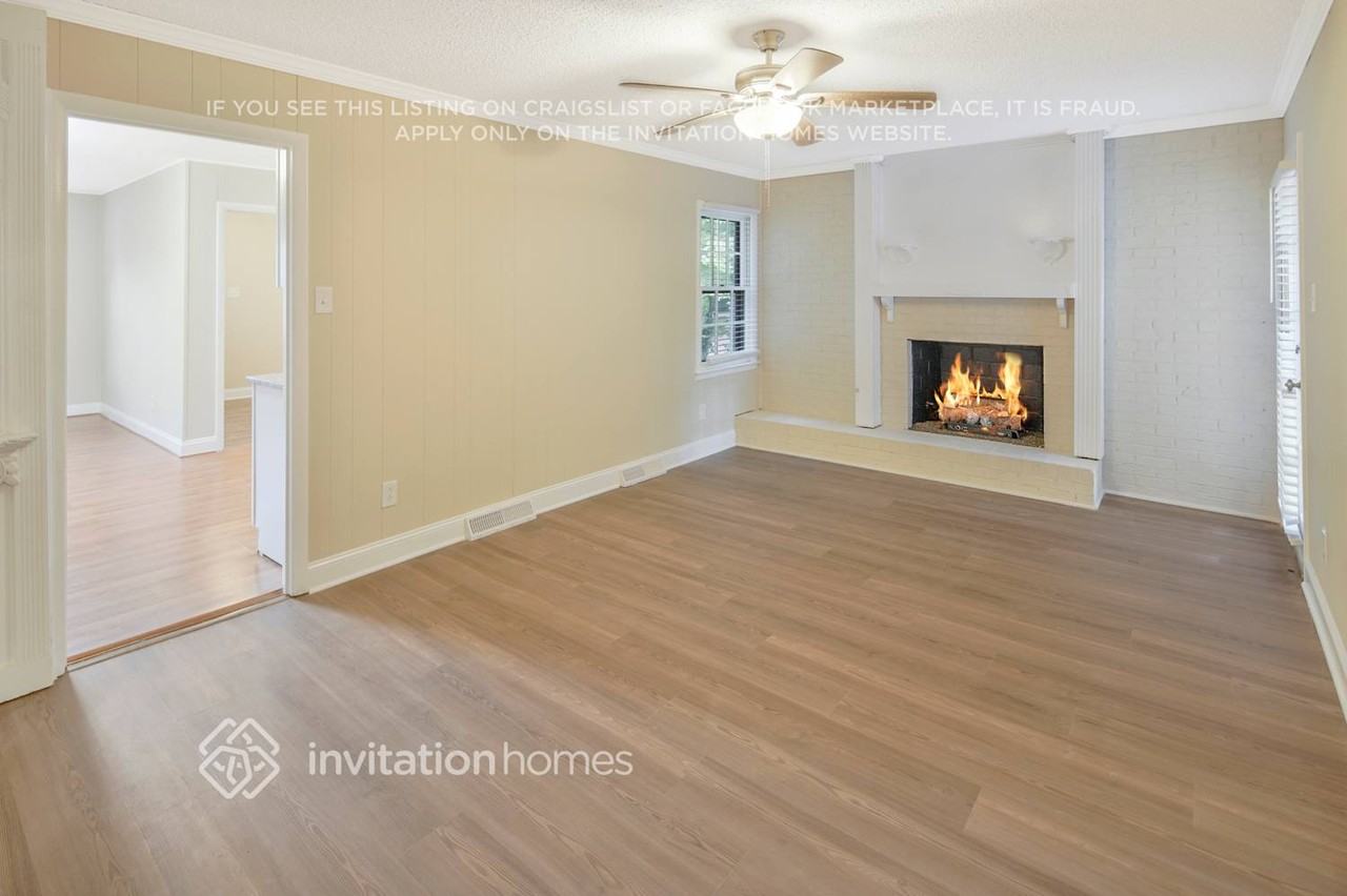 8433 Dunsinane Dr - Photo 7 of 27