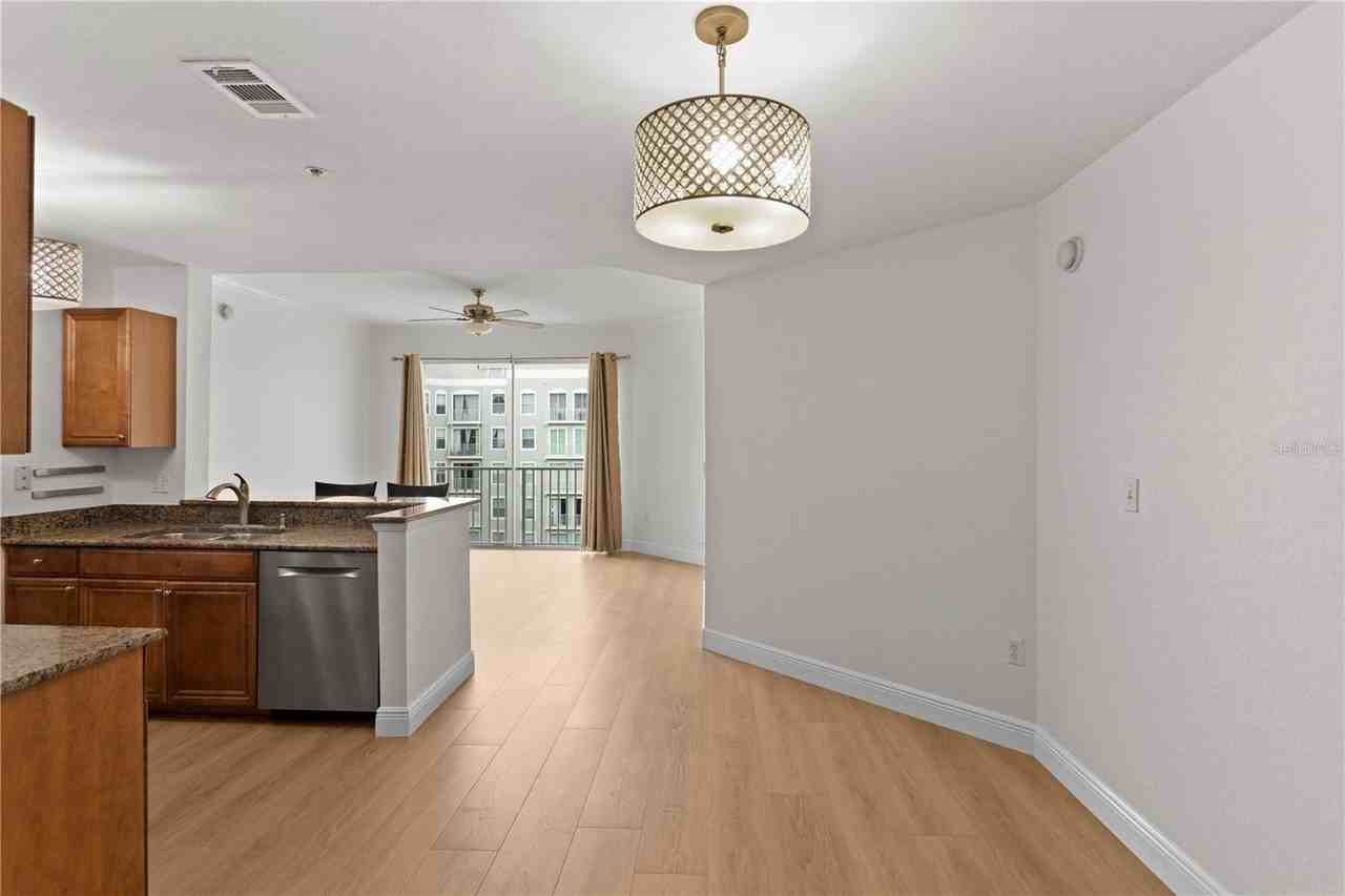 700 S Harbour Island Blvd #733 - Photo 5 of 37