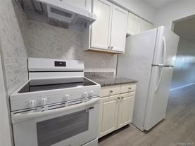 1506 Cortland Dr #15F - Photo 1 of 1