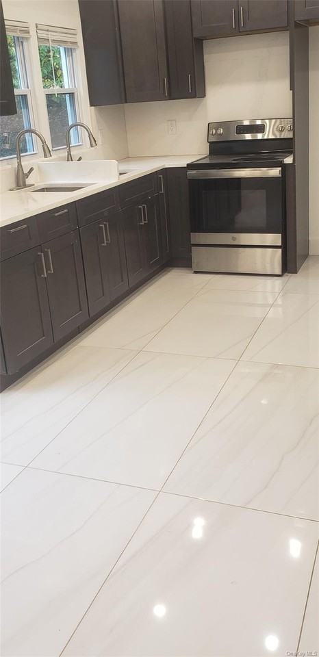 151 Michigan Rd - Photo 4 of 14