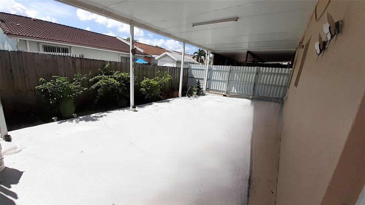 7640 Nw 182nd Ter #108 - Photo 6 of 8