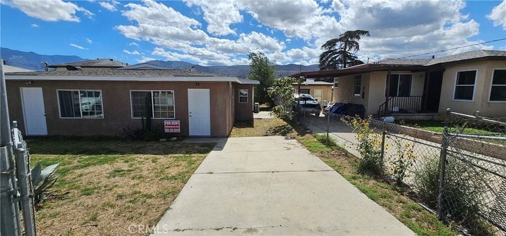 1530 E Jacinto View Rd - Photo 2 of 9