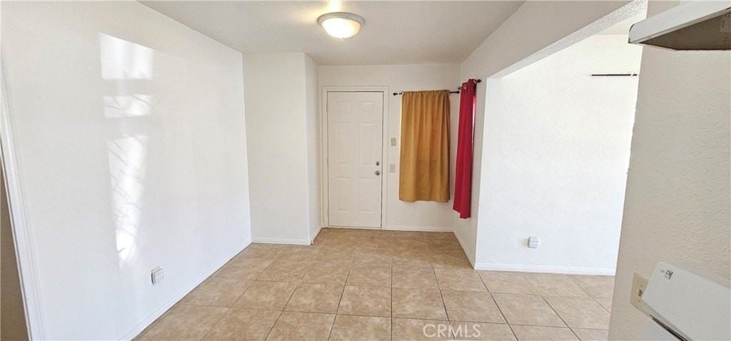 1530 E Jacinto View Rd - Photo 4 of 9