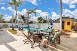 featured image of 1550 W Palais Rd