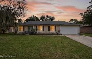featured image of 4294 Tanglewilde Dr S