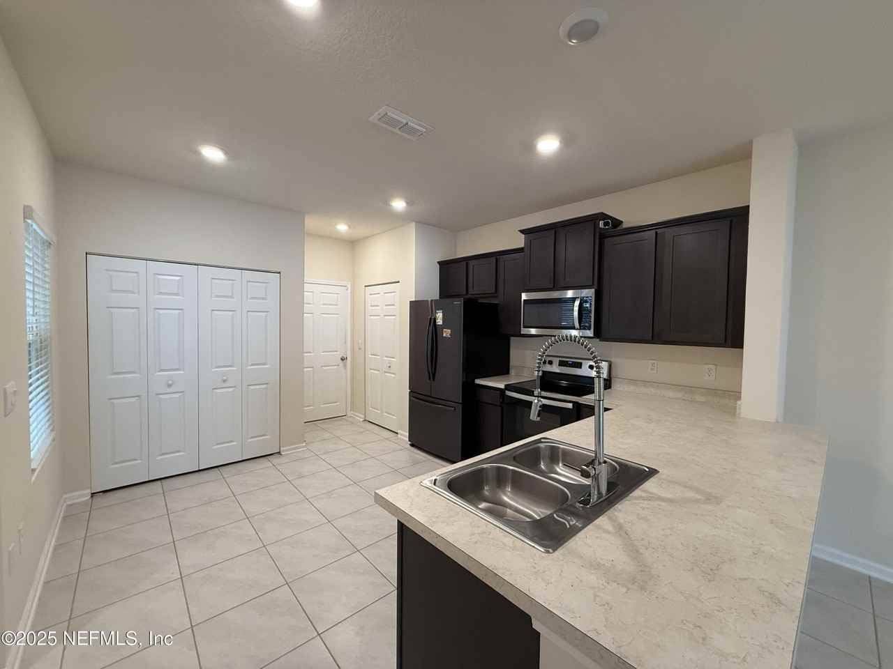 967 Observatory Pkwy - Photo 7 of 22