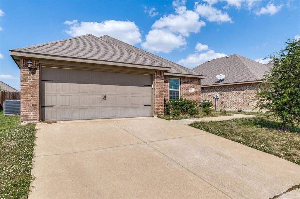 3145 Seth Lane - Photo 2 of 25