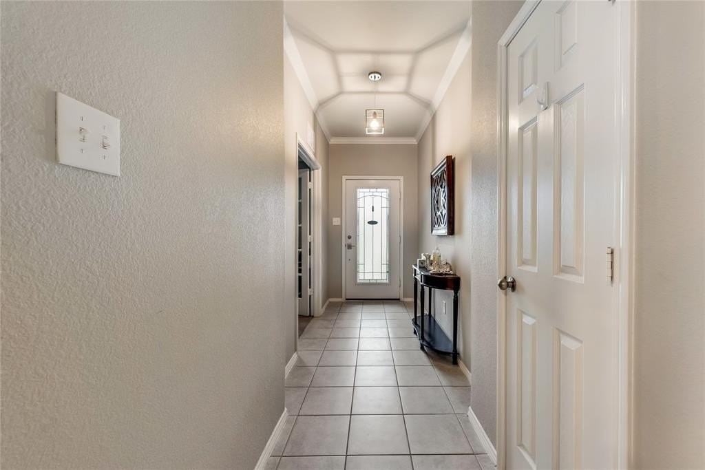 2316 Bernese Ln - Photo 3 of 22