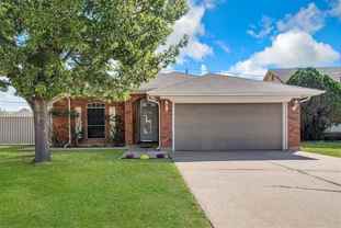5803 Lakeway Ct - Photo 1 of 1