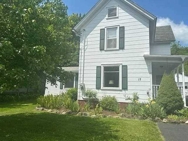 12 Linden Ave - Photo 2 of 23