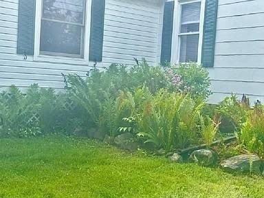 12 Linden Ave - Photo 3 of 23