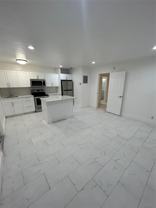 212 Southwest 22nd Street #4 - Photo 1 of 1