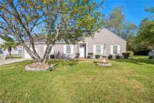 300 Creekwood Dr - Photo 1 of 1