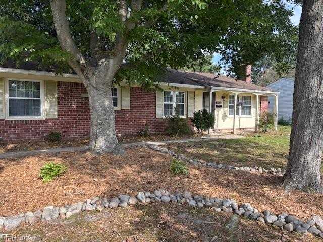 3916 Wood Gate Ln - Photo 2 of 28