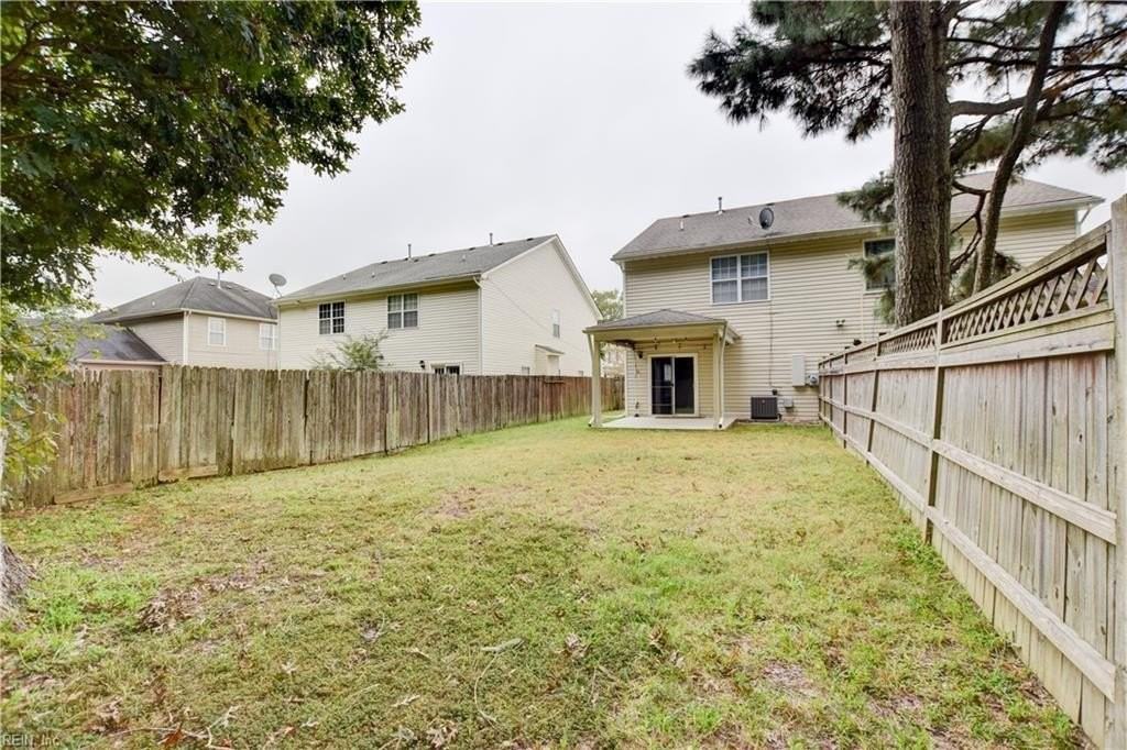 320 Garcia Dr - Photo 6 of 14