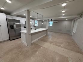 332 34th St #B2 - Photo 1 of 1