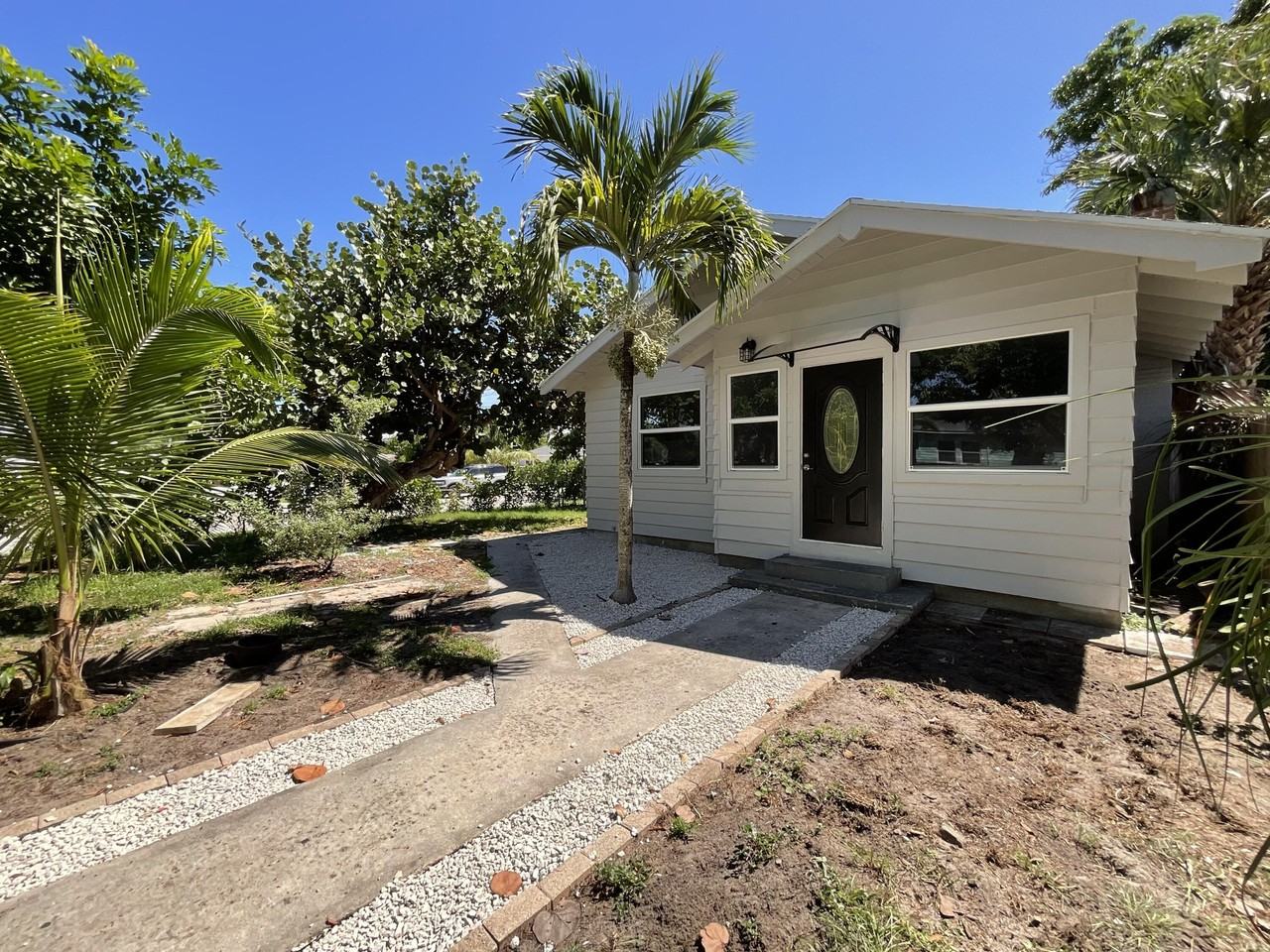 700 Tallapoosa Street - Photo 3 of 48