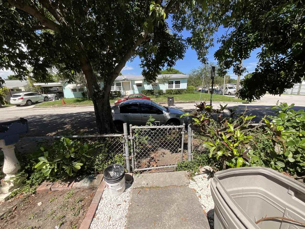 700 Tallapoosa Street - Photo 4 of 48