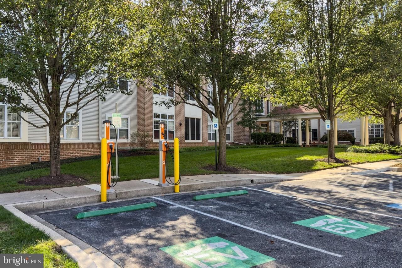 2115 Ganton Green #G311 - Photo 7 of 36