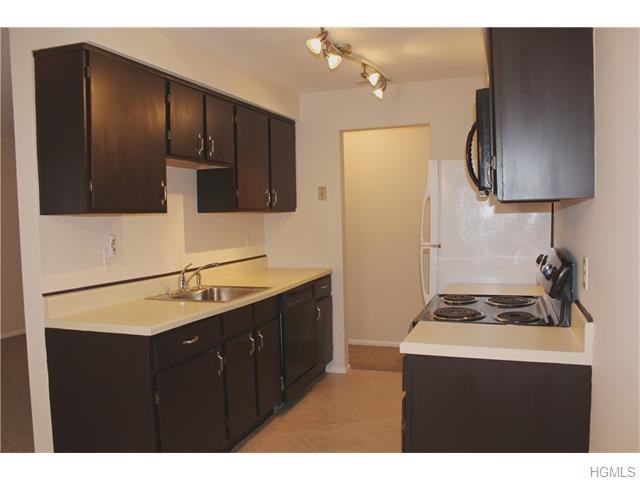 110 Cartwheel Ct - Photo 3 of 13