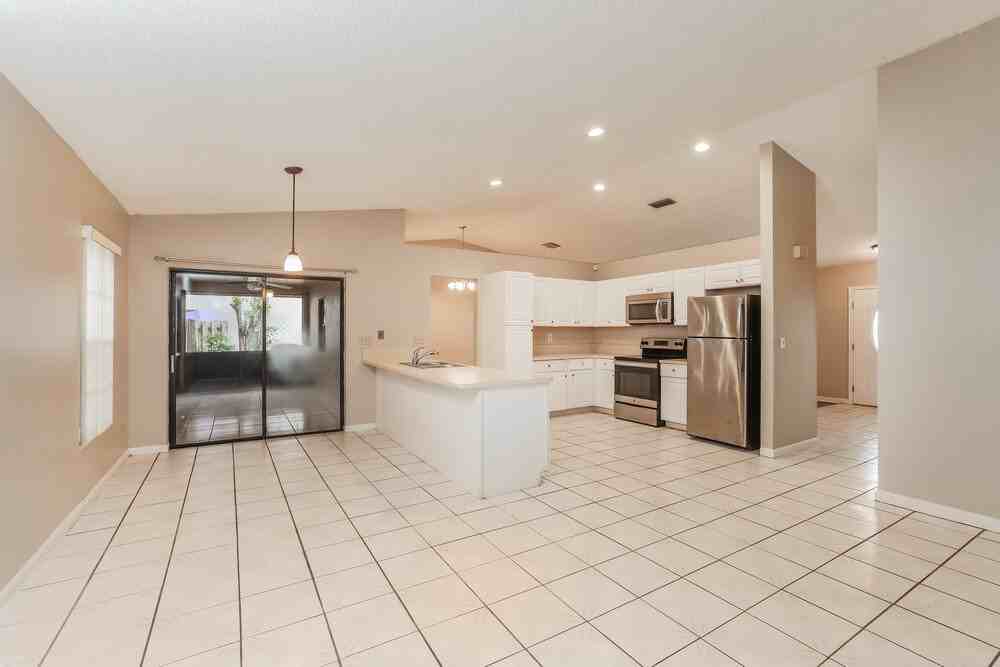 276 Ponce De Leon St - Photo 7 of 16