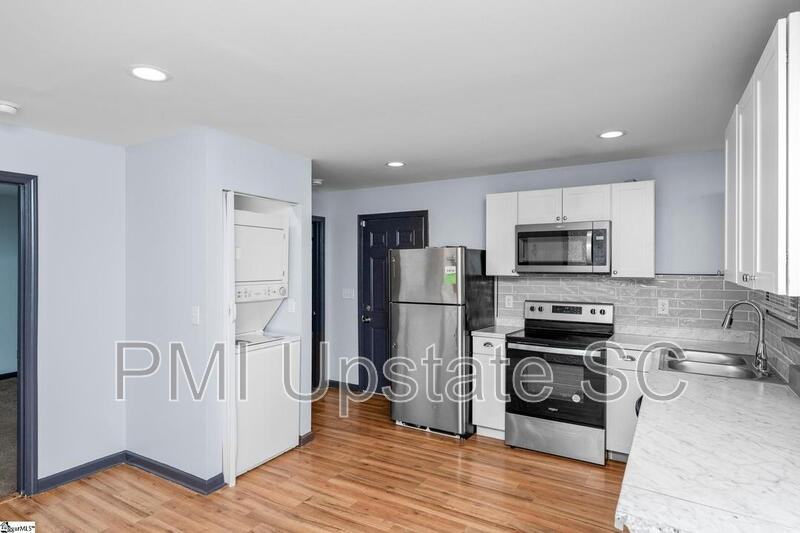 249 E Hampton Ave - Photo 3 of 21