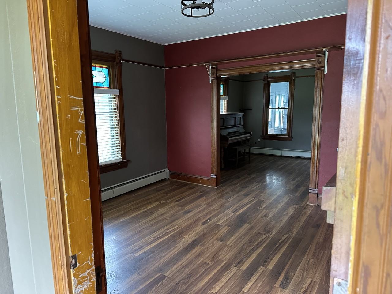 302 3rd St Nw - Photo 2 of 50