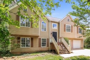 523 White Pines Dr - Photo 1 of 1