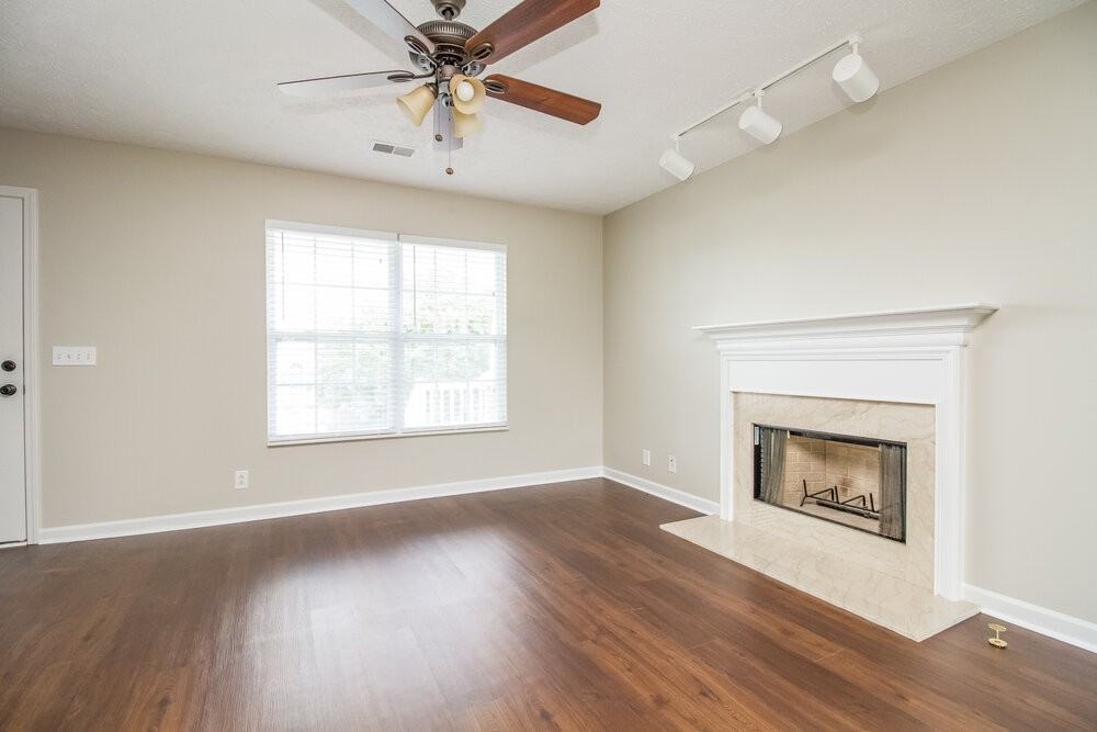 804 Cainbrook Ct - Photo 5 of 21