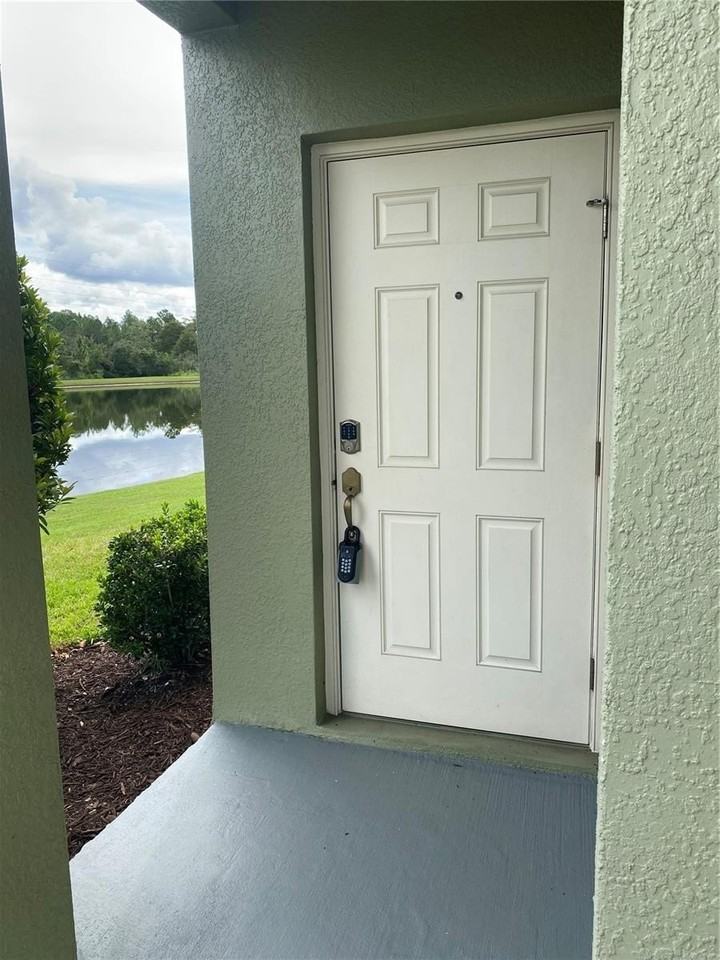 3245 Rodrick Cir - Photo 3 of 18