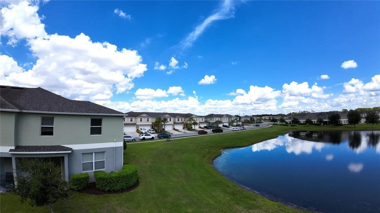 3245 Rodrick Cir - Photo 4 of 18