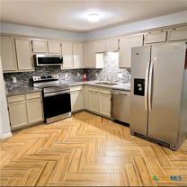 2916 Starlight Dr #B - Photo 1 of 1